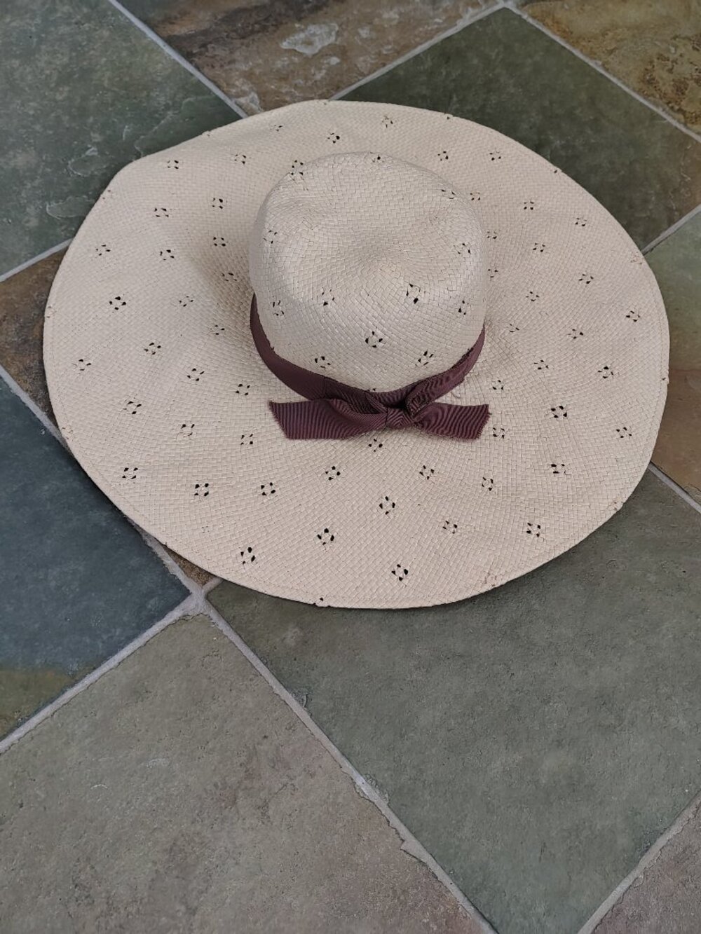 NWOT Lauren Ralph Lauren Wide brim Sun hat